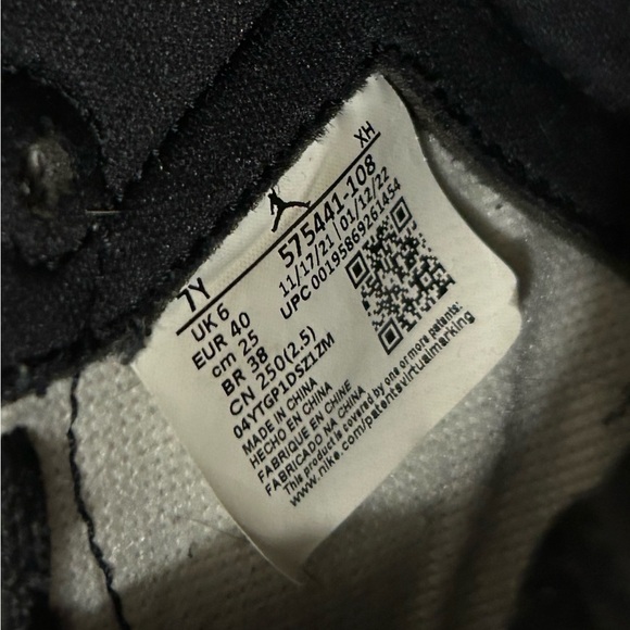 Jordan 1 high - Picture 7 of 9